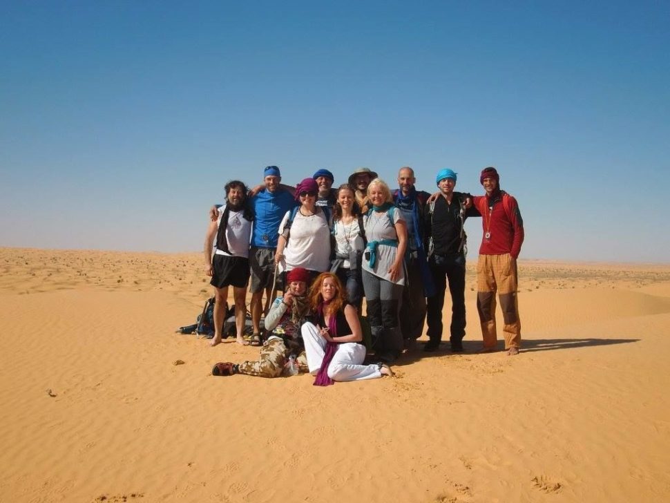 skupina poutníků - vision quest Sahara 2017